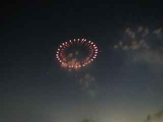 ふじさわ江の島花火大会 二連のリング.jpg